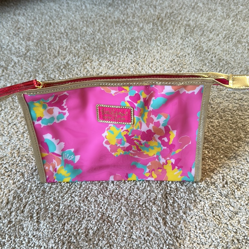 Estée Lauder Lilly Pulitzer cosmetic bag/purse